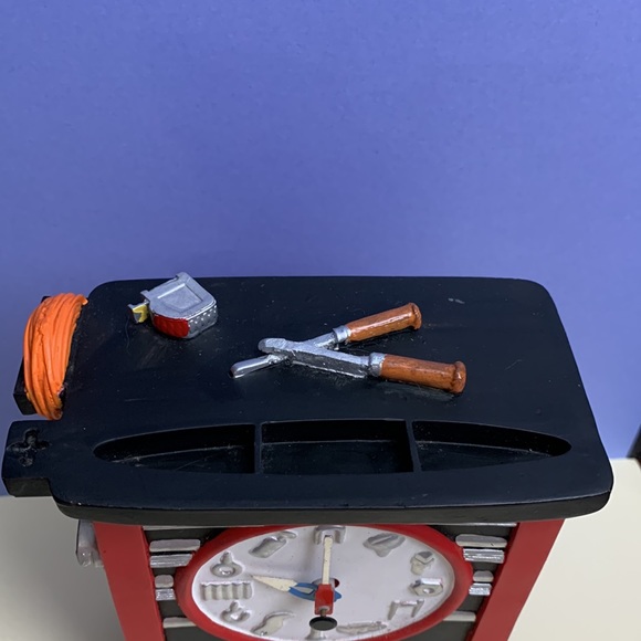 Craftsman Toolbox Shop clock - Picture 2 of 9